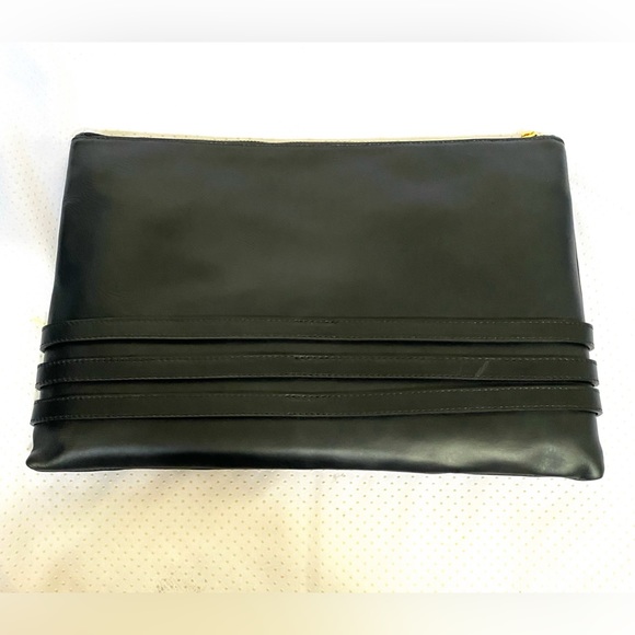 Sandra Cadavid Kiya clutch - Picture 3 of 14